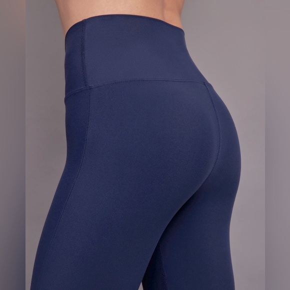 🧘🏻‍♀️Side Split Navy Bootcut Flare Leggings🧘🏻‍♀️ ~small - Picture 5 of 15